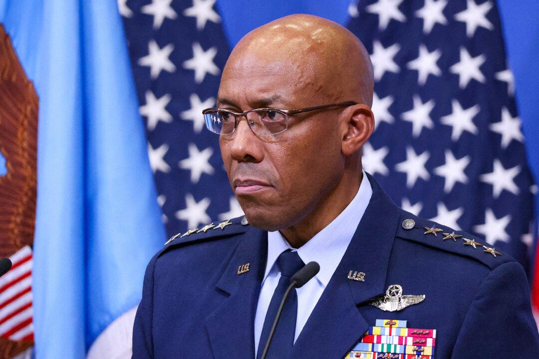 Air Force Gen. Brown Speaks at Relinquishment Ceremony