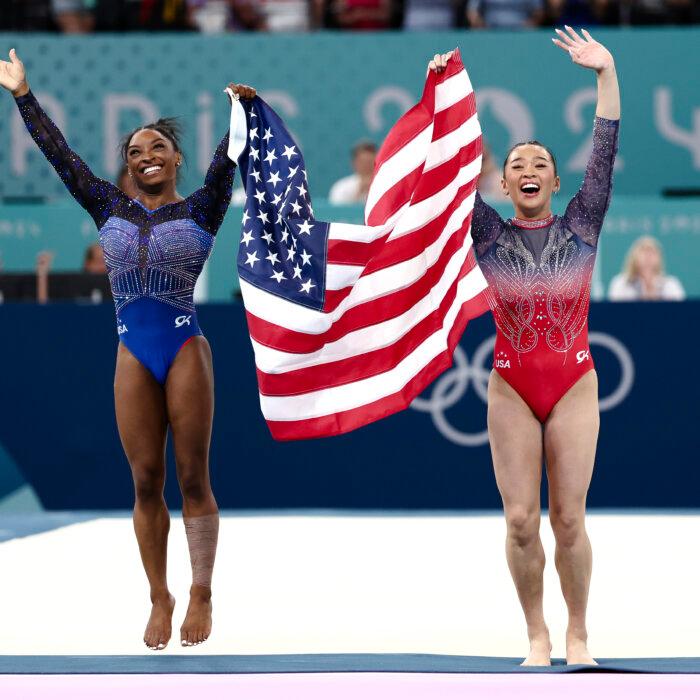 Simone Biles Strikes Gold Again in Women’s All-Around Gymnastics