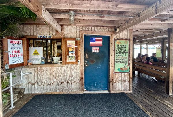 If you're in Winter Park, try the Scenic Boat Tour, located a couple blocks from Park Avenue. (Michelle Stark/Tampa Bay Times/TNS)