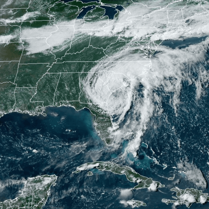 5 States Declare State of Emergency as Debby Crawls Across Southeast US