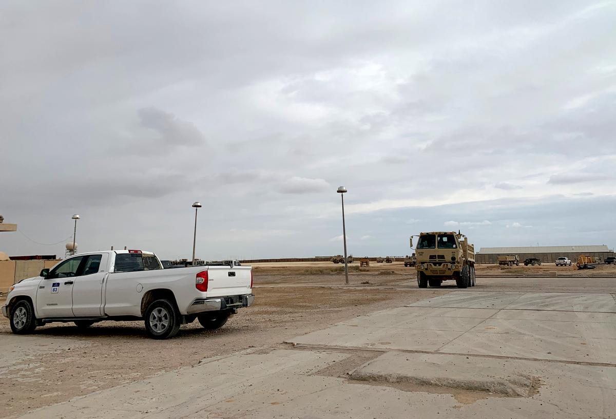 4 US Troops, Contractor Injured in Rocket Attack on Base in Iraq