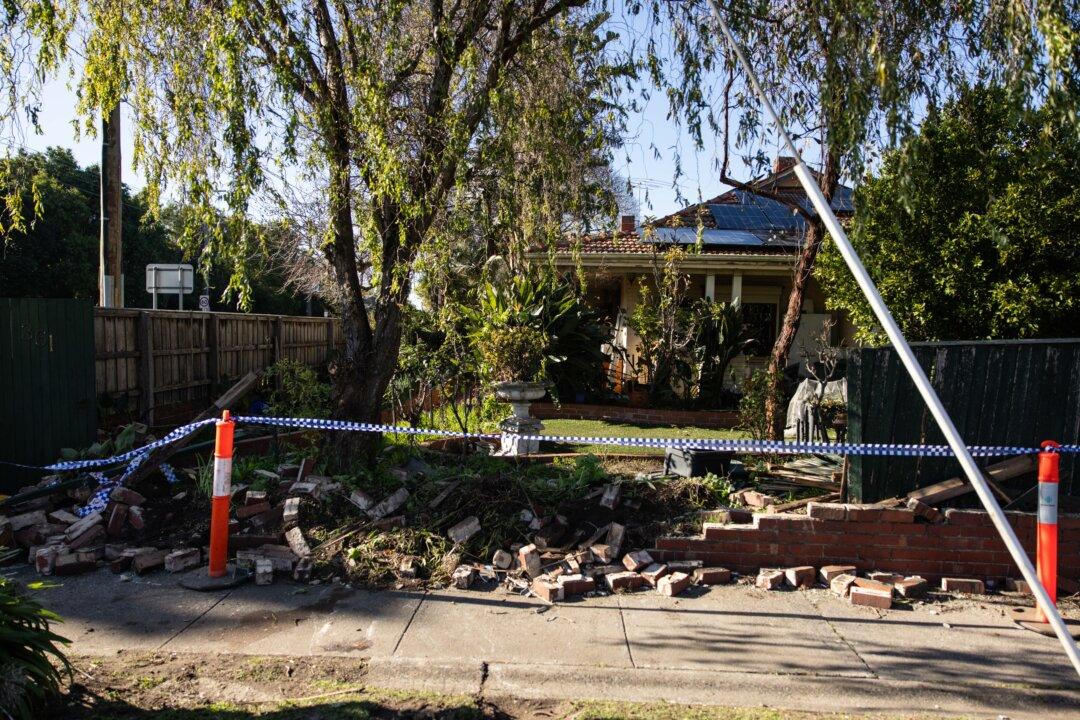 Government, Community Discuss Turning the Tide on Violent Youth Crime