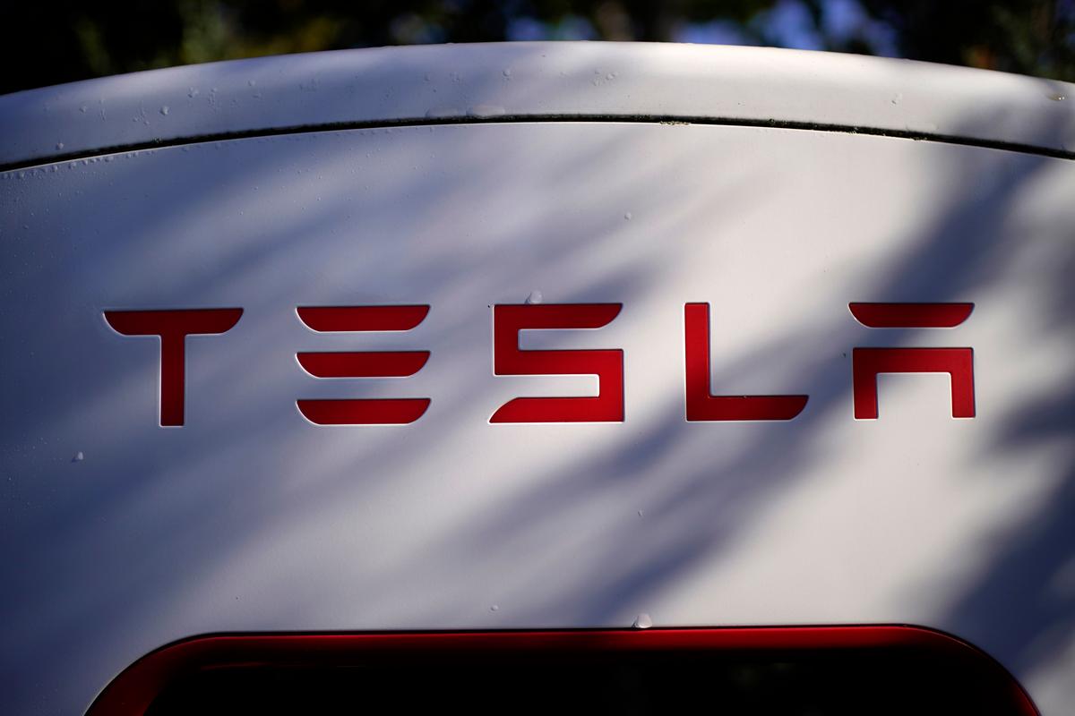 US Safety Agency Ends Probe of Tesla Suspension Failures Without Seeking Recall