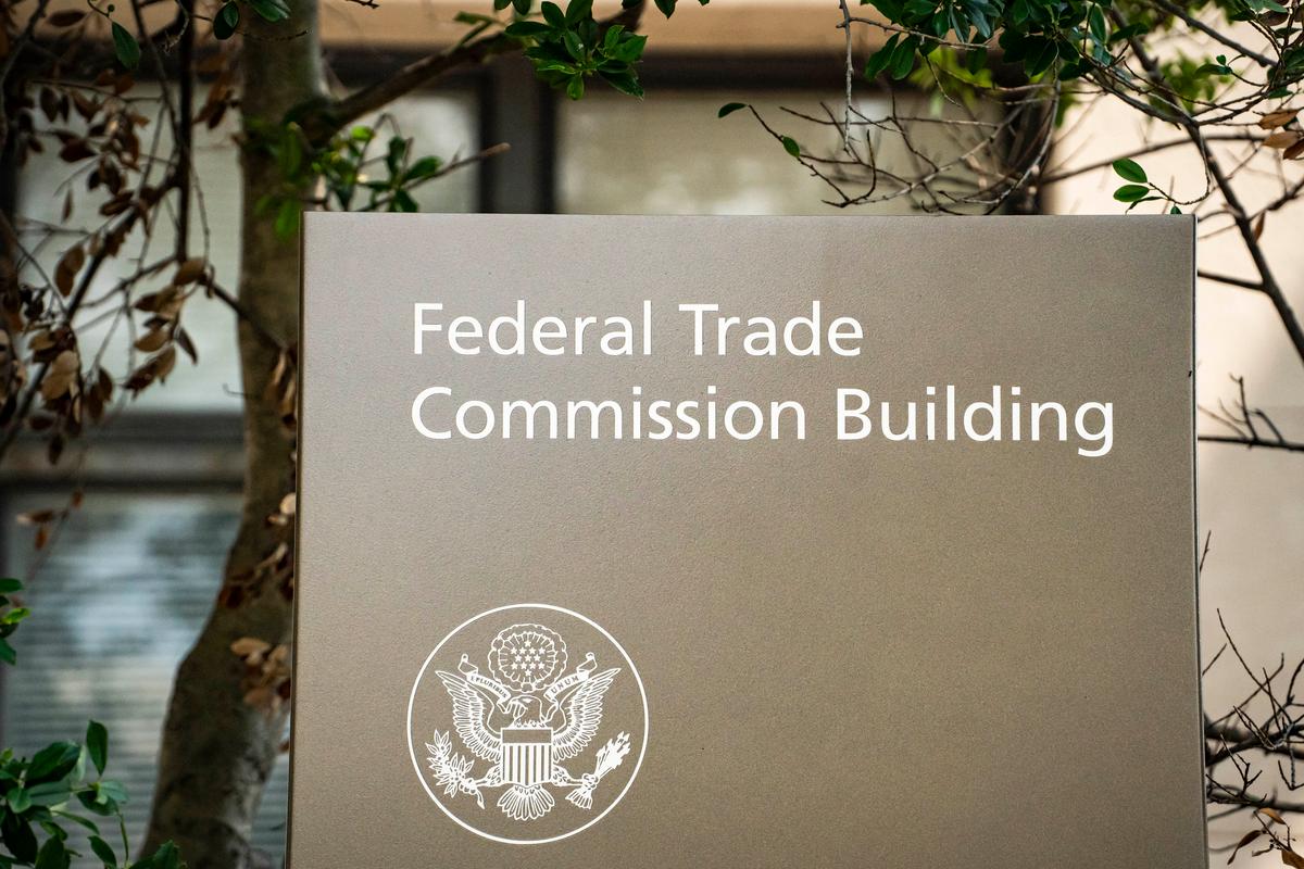 FTC Files Complaint Against Fintech App Dave for Alleged Deceptive Cash Advance Ads