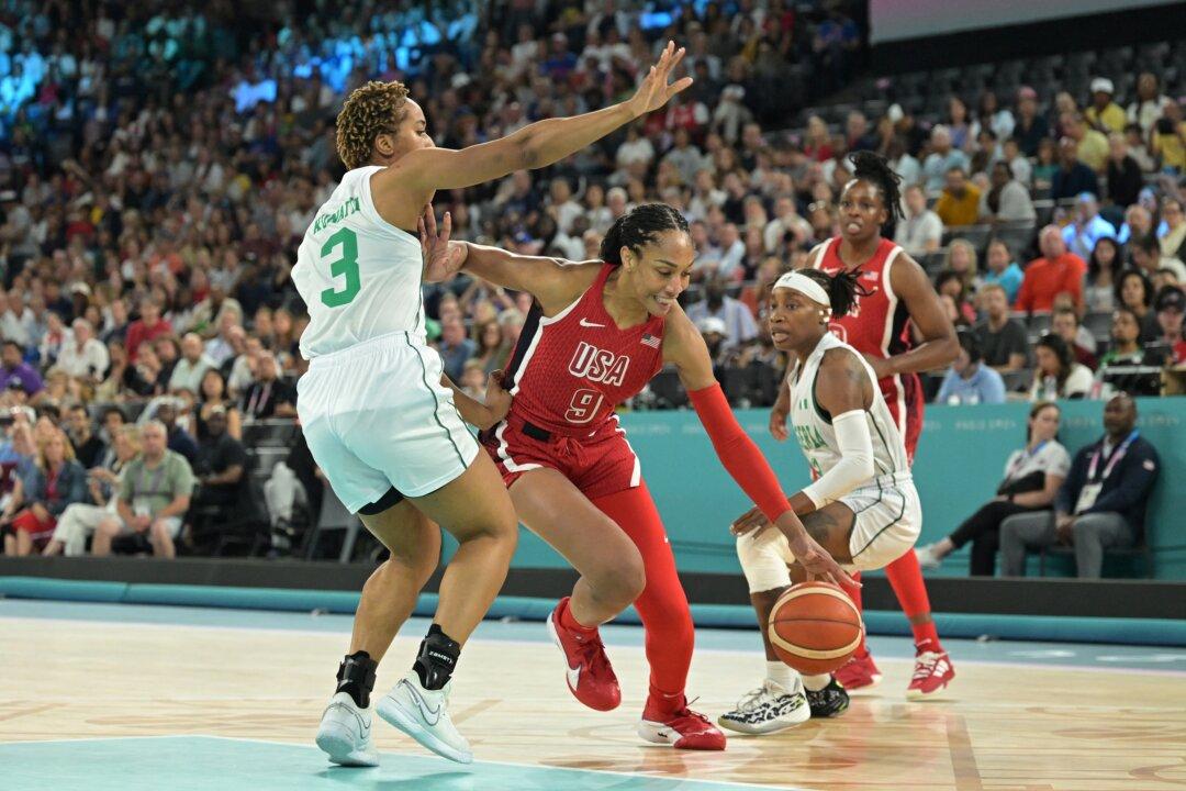 USA Women Dominate Nigeria in Olympic Basketball Quarterfinal
