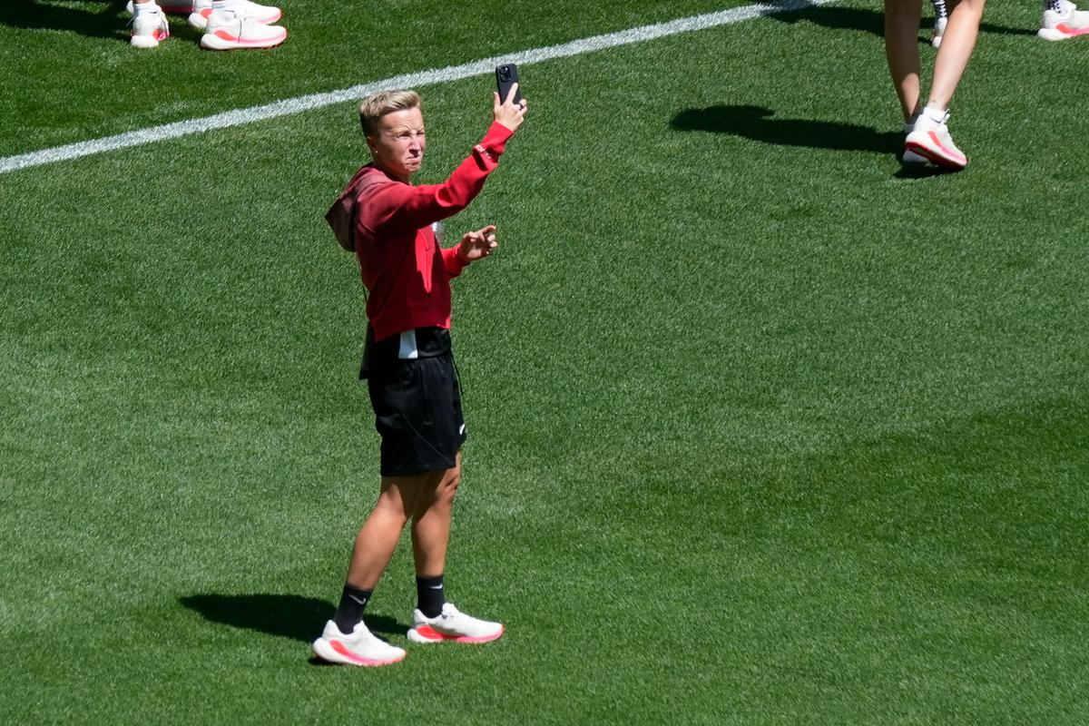 Canadians Split on FIFA’s Olympics Penalty for Soccer Drone Spying, New Poll Says