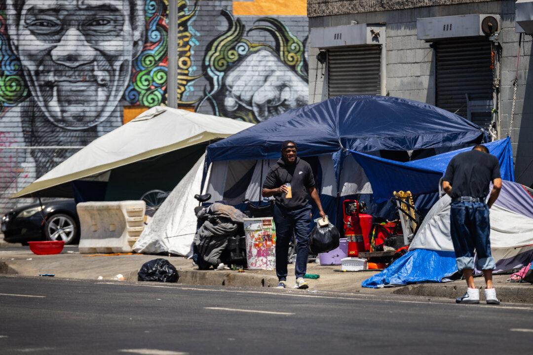 California Governor Pledges Nearly Another Billion to Reduce Homelessness, Promises Transparency