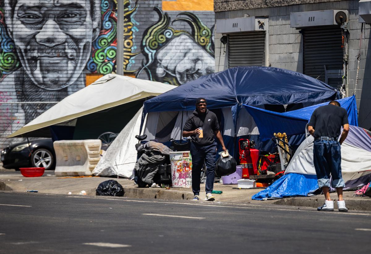 California Governor Pledges Nearly Another Billion to Reduce Homelessness, Promises Transparency