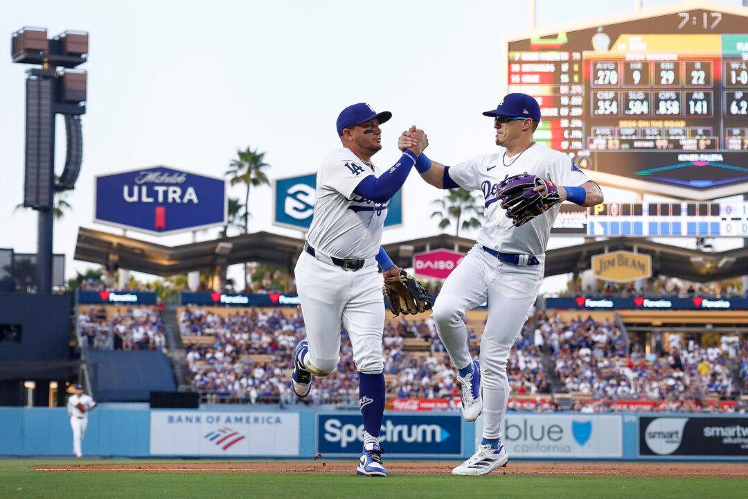 Jack Flaherty Strikes out 10, Shohei Ohtani Goes Deep to Lead Dodgers Past Pirates, 9–5