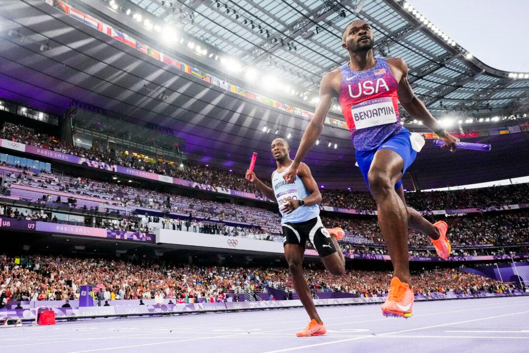 Benjamin of US Holds Off Tebogo of Botswana to Win Men’s 4x400 Relay at Paris Olympics