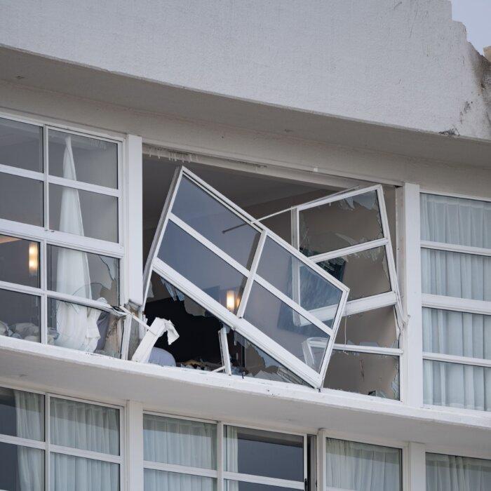 Pilot Dead After Fiery Chopper Crash on Hotel Roof