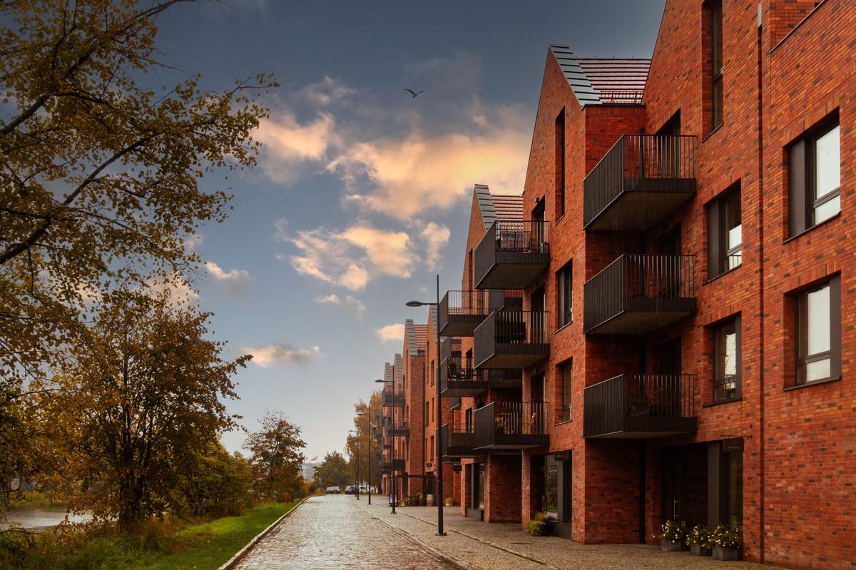 What Percentage of Your Retirement Savings Should Be in Real Estate?