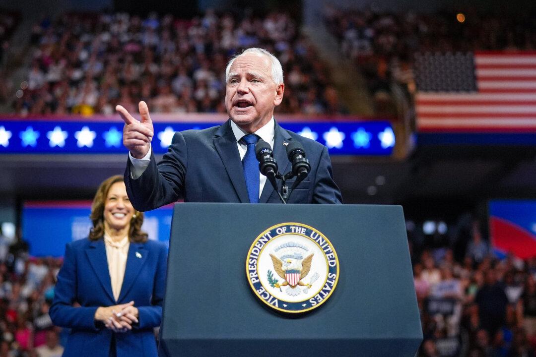 Walz Misspoke About Military Record, Spokesperson Says