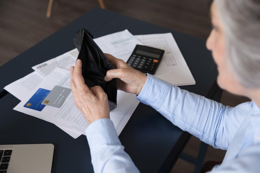 Too Many Retired Investors Still Have Mortgage and Credit Card Debt