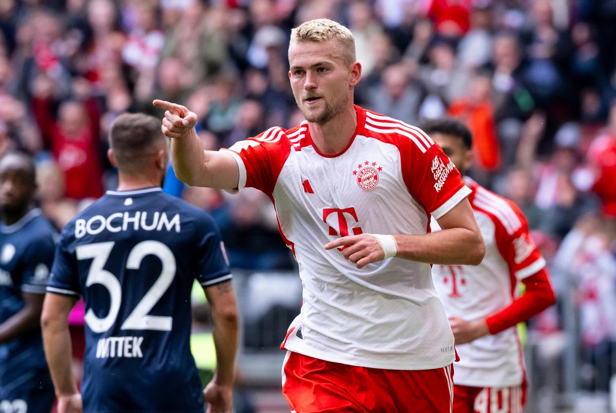Man United Signs de Ligt and Mazraoui After Selling Wan-Bissaka to Complete Defensive Shake-Up