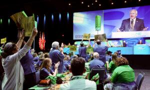 Walz Kicks Off 5-State Campaign Tour in Union Convention Speech