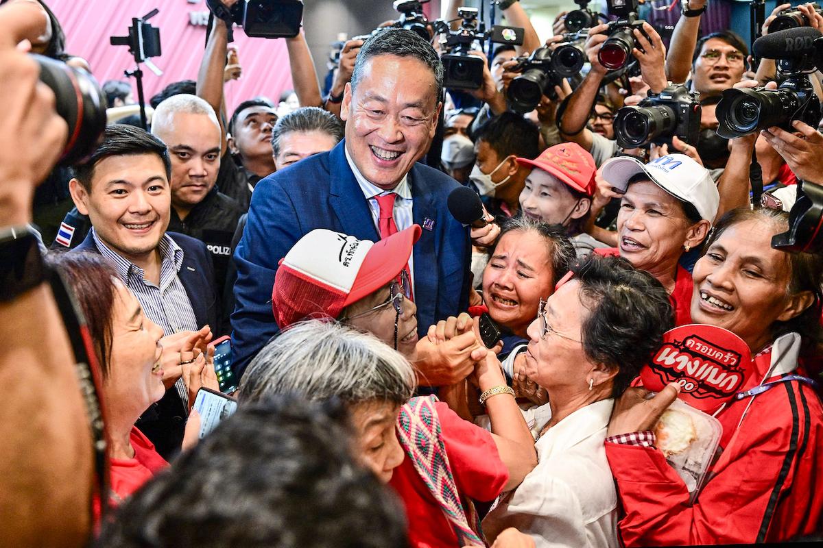 Thai Prime Minister Removed From Office by Constitutional Court