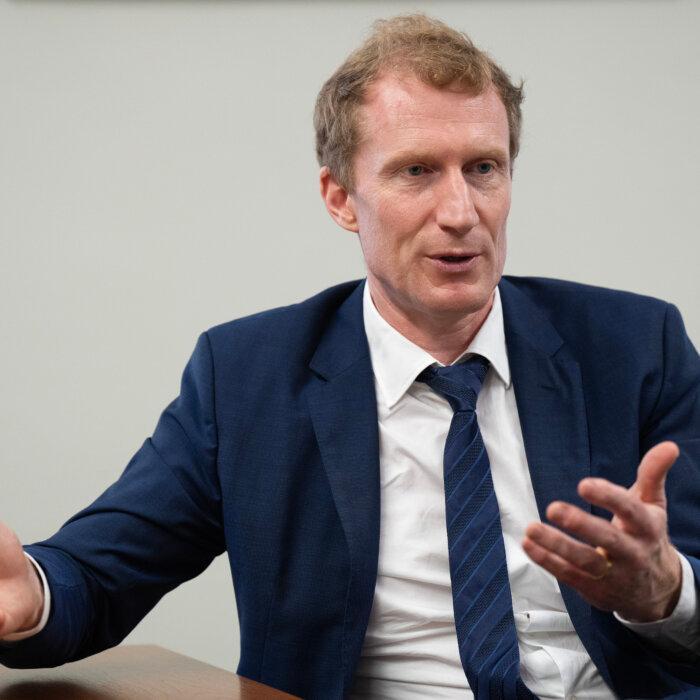 Immigration Minister Looking Into Revoking Terror Suspect’s Citizenship