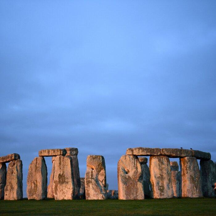 New Research Sheds Light on Mysterious Origin of Stonehenge’s ‘Altar Stone’