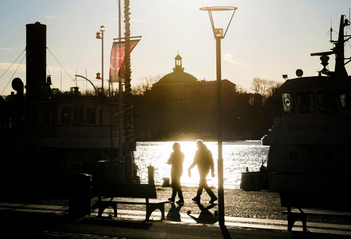 First Case of More Severe Strain of Mpox Reported Outside Africa