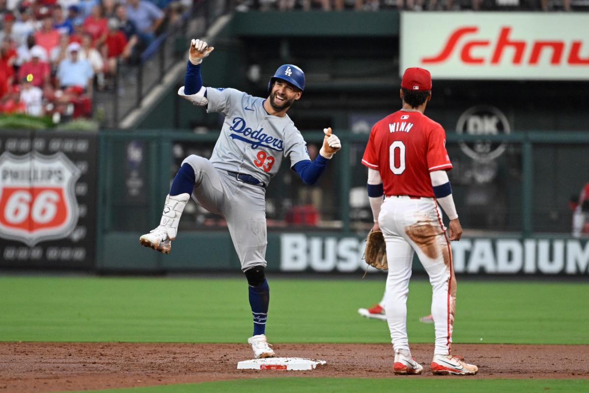 Betts and Kiermaier Homer as Dodgers Rally to Beat Skidding Cardinals 7–6
