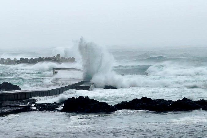 Flights Grounded, Evacuations Ordered as Typhoon Ampil Approaches Japan
