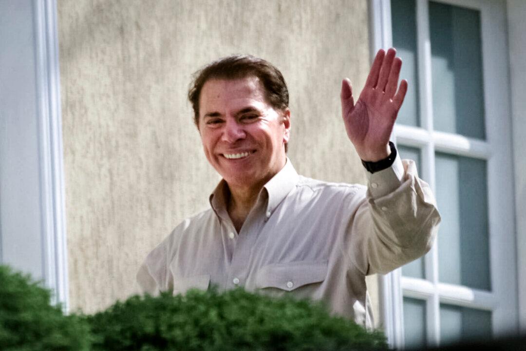 Brazilian Entertaining Legend Silvio Santos Dies at 93