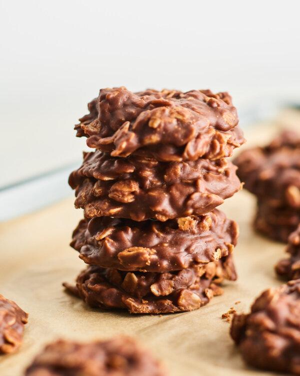 No-bake Chocolate Peanut Butter Cookies Taste Great Every Time