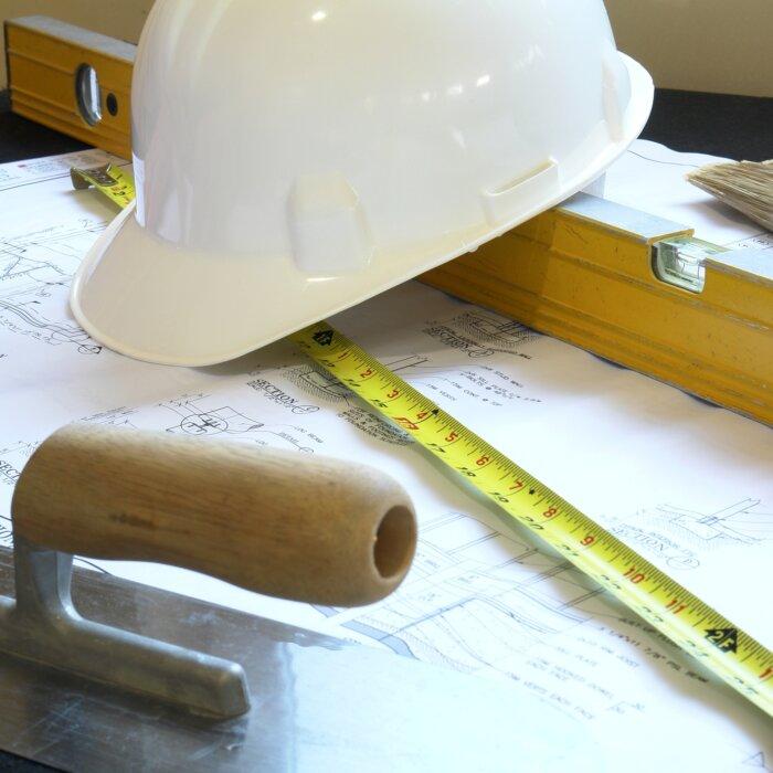 What to Look for When You Hire a Contractor