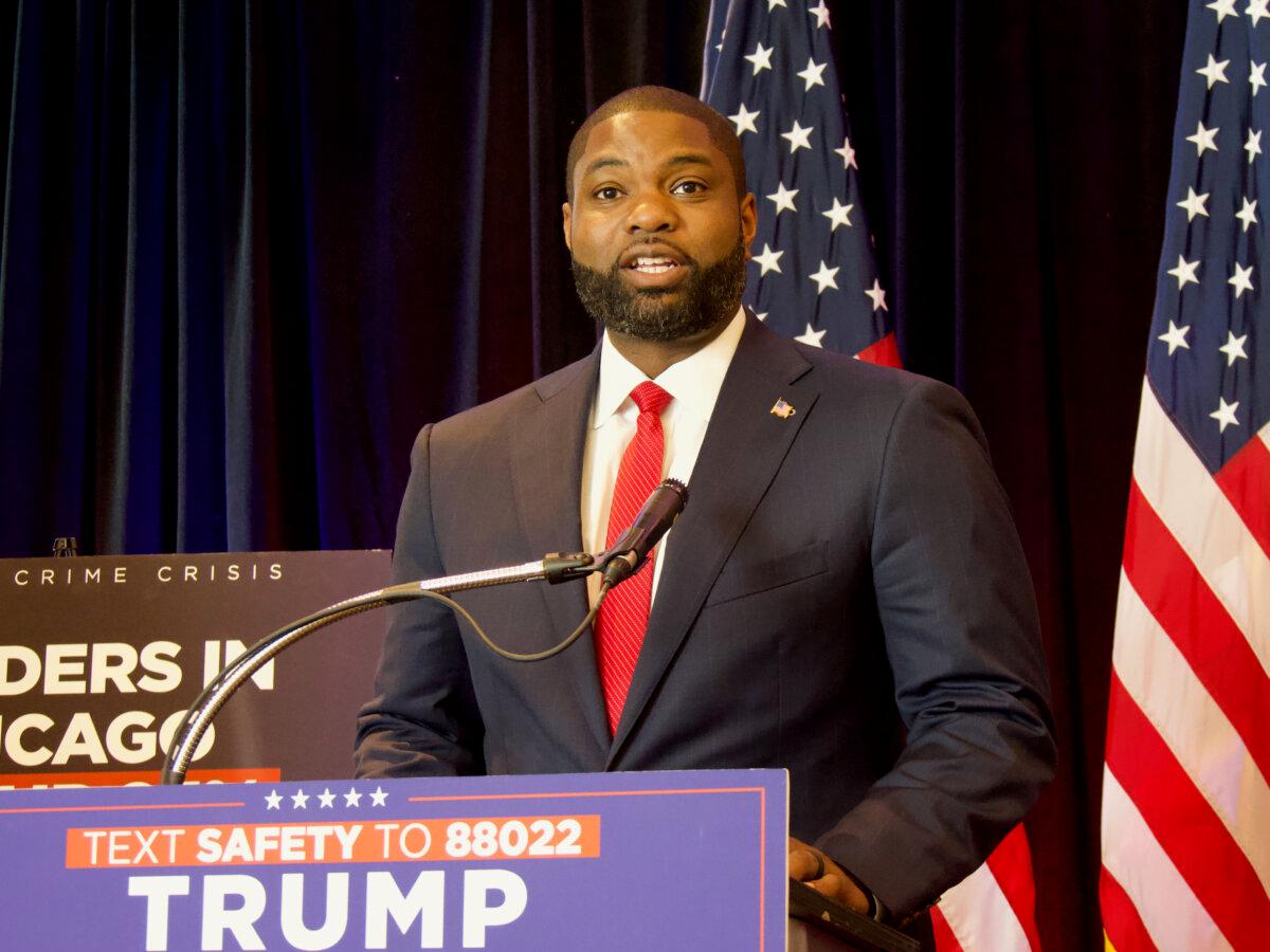 Rep. Byron Donalds (R-FL) speaks at a press conference in support of former President Donald Trump in at the Trump Hotel in Chicago, Illinois on Aug. 20, 2024. (Travis Gillmore/The Epoch Times)