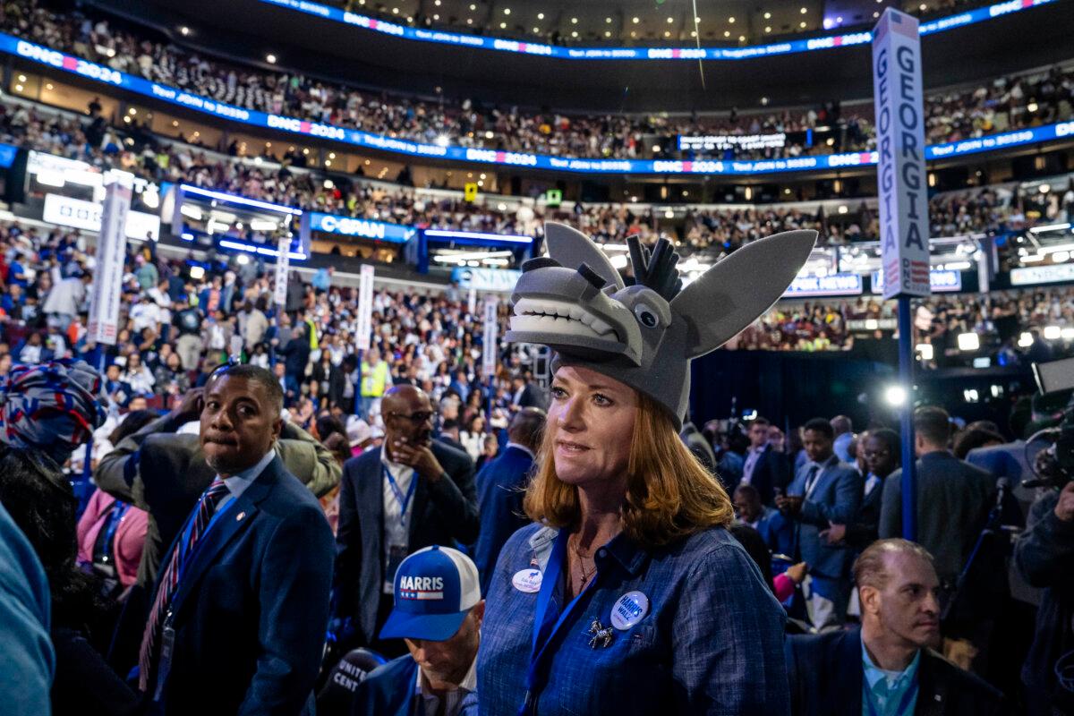 The second of the Democratic National Convention at the United Center in Chicago on Aug. 20, 2024. (Madalina Vasiliu/The Epoch Times)