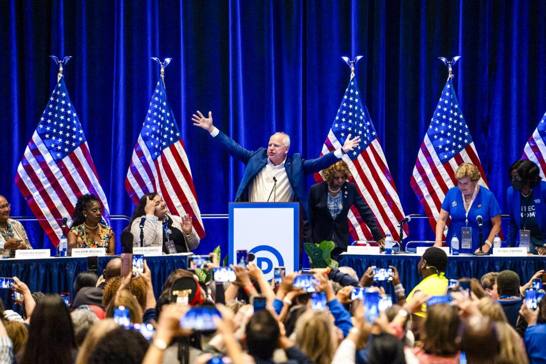 Walz’s VP Nomination Speech: Minnesota Delegates Set Out Their Expectations