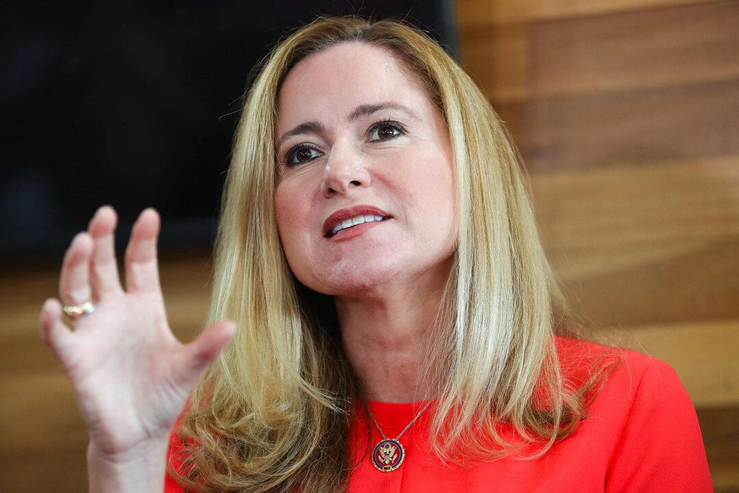 Sen. Scott to Face Mucarsel-Powell in Florida US Senate Race