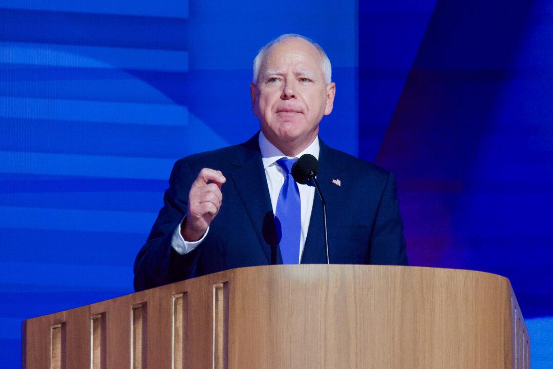 Walz Highlights Small Town Roots as He Accepts Vice Presidential Nomination