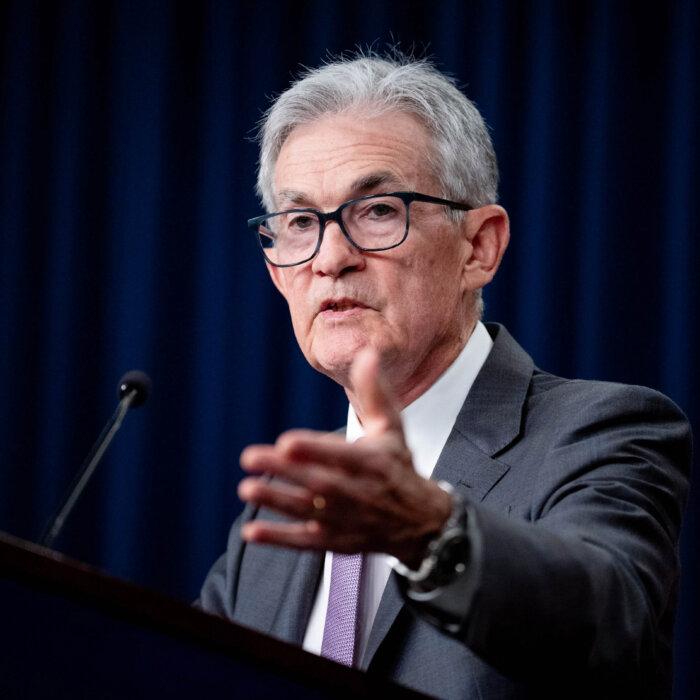 Fed’s Jerome Powell Signals Rate Cut: ‘Time Has Come for Policy to Adjust’