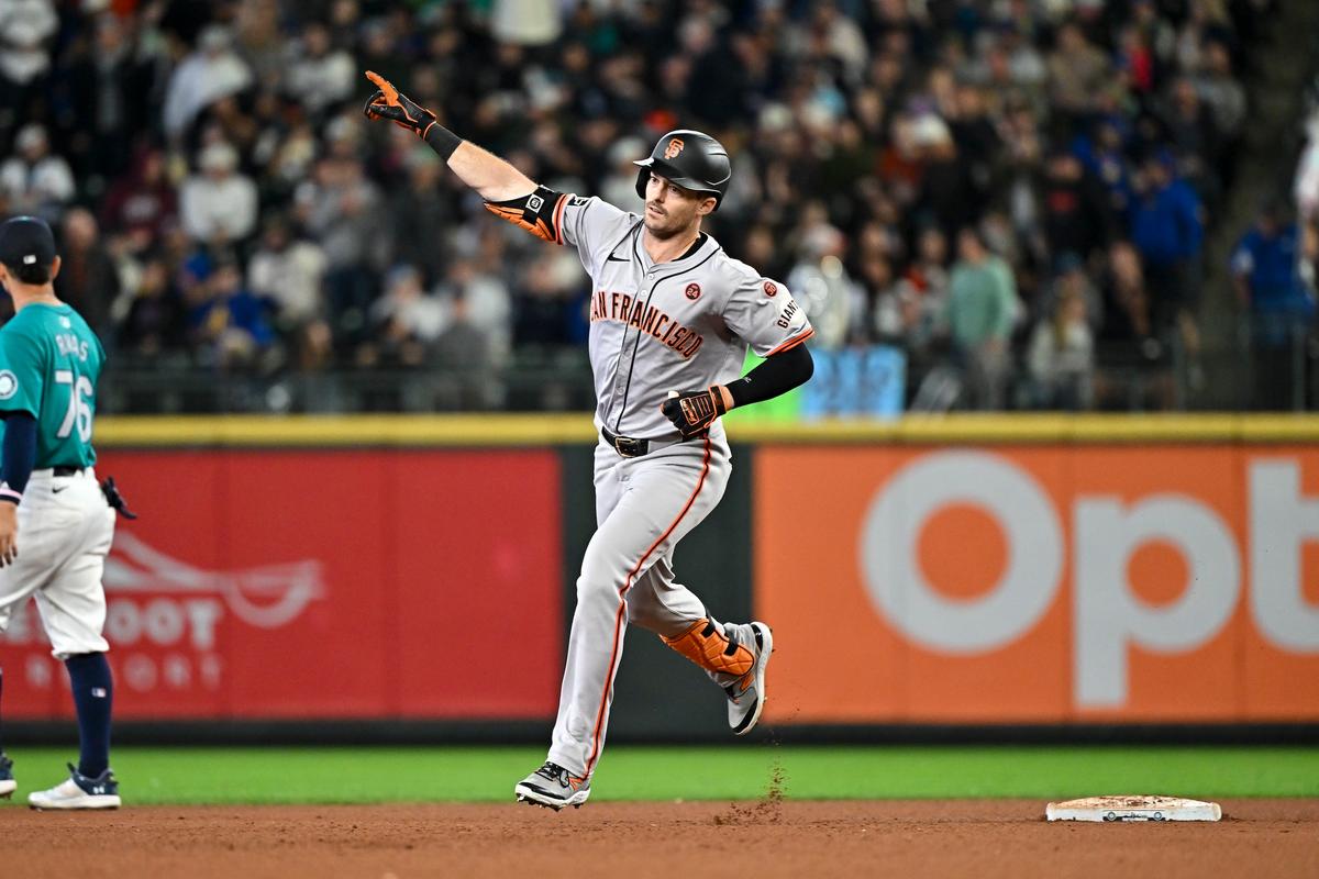 Mike Yastrzemski Homers as Giants Survive Blake Snell’s Wildness, Beat Mariners 4–3