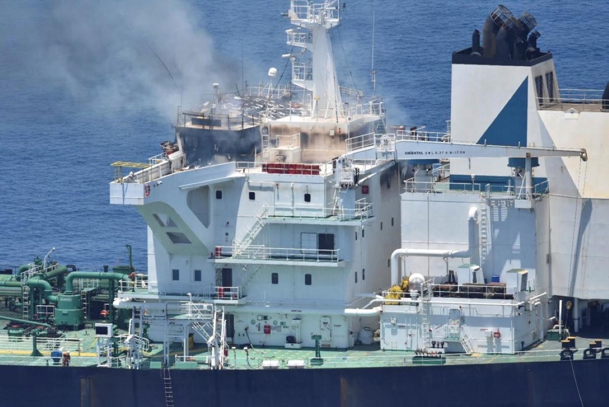 International Observers Watch for Major Oil Spill Following Houthi Oil Tanker Attack