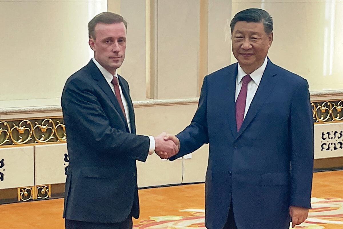 U.S. national security adviser Jake Sullivan shakes hands with Chinese Communist Party leader Xi Jinping during their meeting at the Great Hall of the People in Beijing on Aug. 29, 2024. (Trevor Hunnicutt/POOL/AFP via Getty Images)