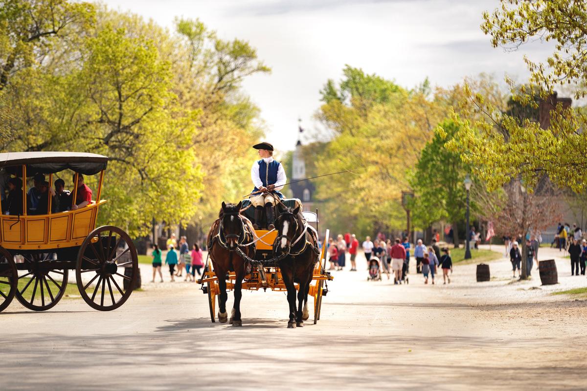 Colonial Garb and Nikes: What It’s Like to Live in the Middle of American History