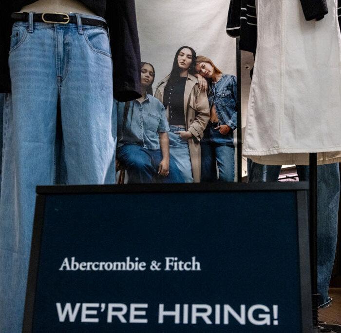 Permanent Job Losses Rise to 3-Year High in November: Bureau of Labor Statistics