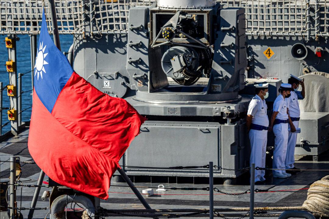 China Sanctions 9 US Firms Over Arms Sales to Taiwan