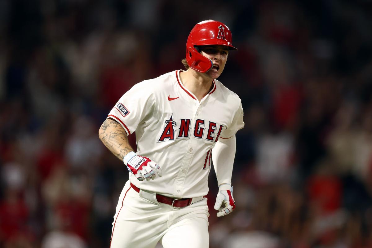 Mickey Moniak’s HR Lifts Angels Over Mariners