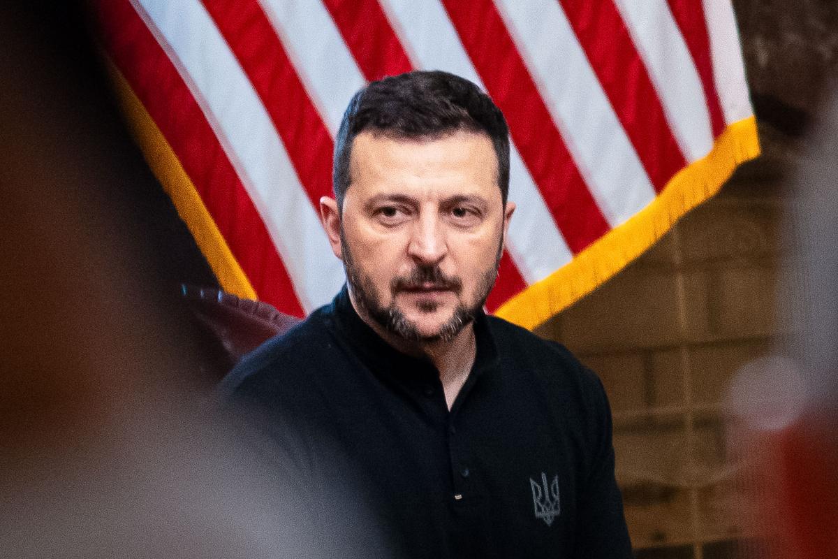 Zelenskyy Says Ukraine ‘Victory Plan’ Includes Deep Strikes Into Russia With Western Missiles thumbnail