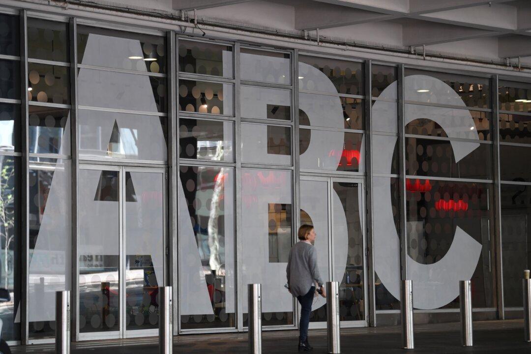 Nationals Leader Joins Dutton, Says ABC Should Focus on Facts Not Opinion