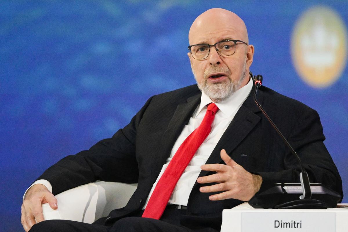 Former Trump Adviser Charged With Violating US Sanctions