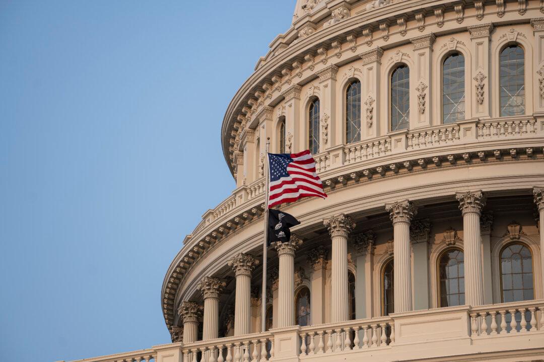 Congress Looks to Avert Preelection Shutdown When It Returns in September