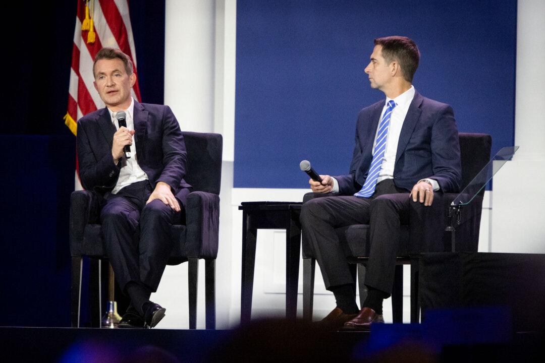 Sens. Scott, Cotton Condemn Anti-Semitism at Republican Jewish Coalition Meeting