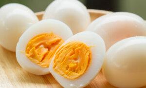 52-Year Study Links Eating Eggs to Better Memory in Women