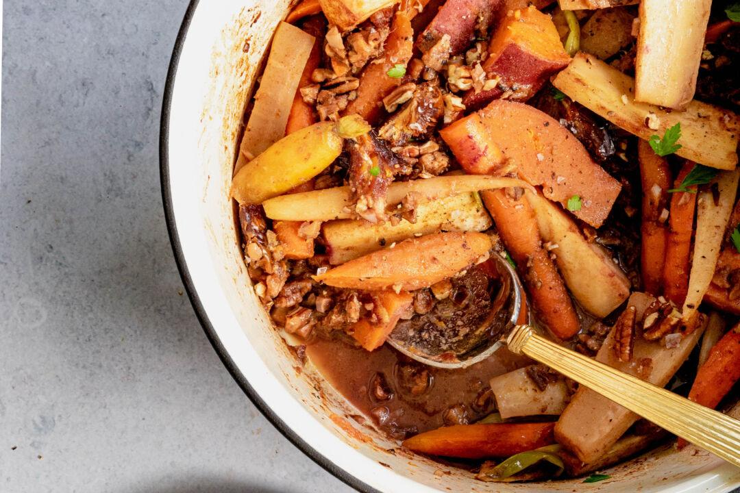 Modern Carrot and Parsnips Tzimmes, an Updated Dish for Rosh Hashanah