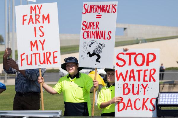 Farmers gather to protest a range of issues against the federal Labor government in front of Parliament House in Canberra, Australia on Sept. 10, 2024. (Courtesy of the National Farmers Federation)